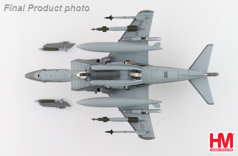 Hobby Master AV-8B plus Harrier II 163879, VMA-211, US Marines